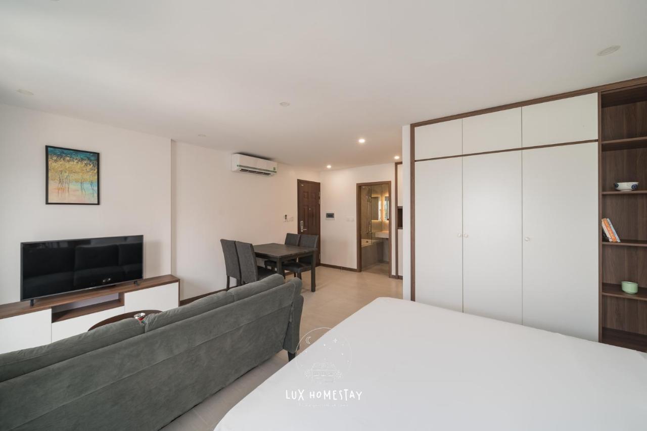Lux Westlake Studio Hanoi Exterior photo