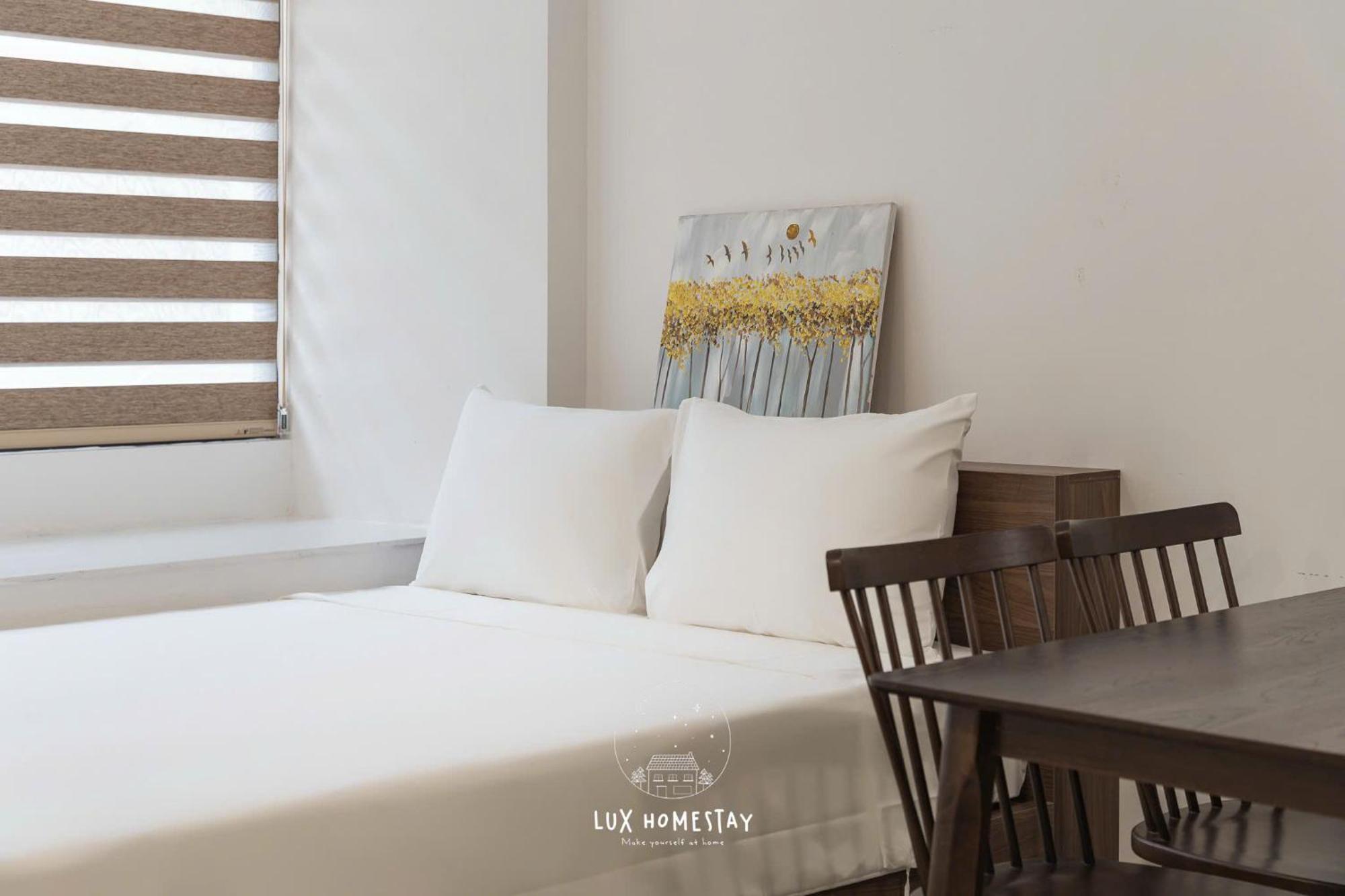 Lux Westlake Studio Hanoi Exterior photo